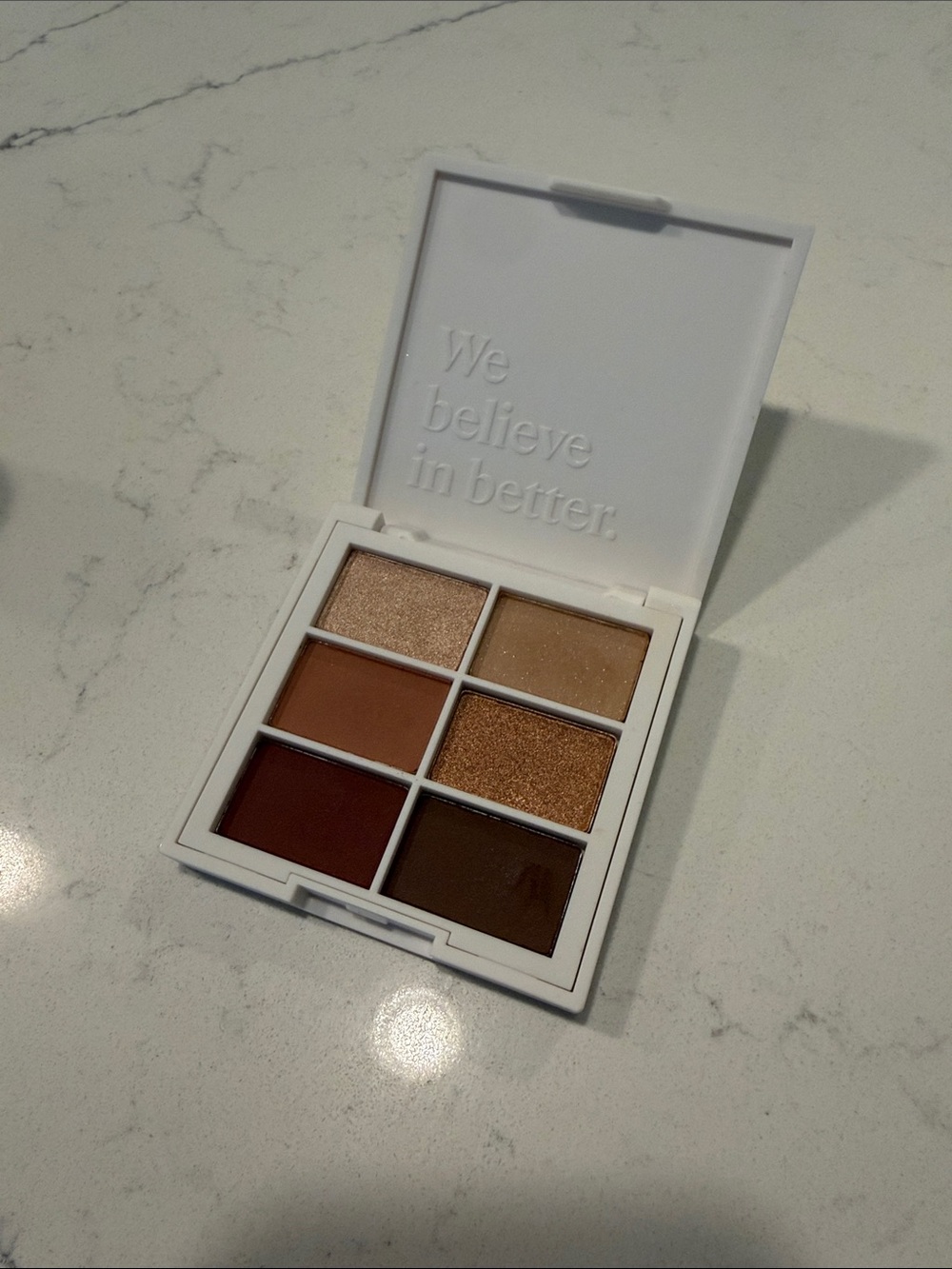ILIA Warm Nude The Necessary Eyeshadow Palette